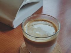 -Be Lived Cafe比例咖啡(摩天轮店)