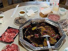 -九尺赵老四鲜鹅肠火锅