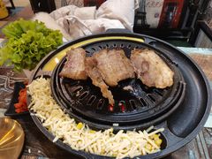 -胡悦里韩式烤肉(芝罘万达广场店)
