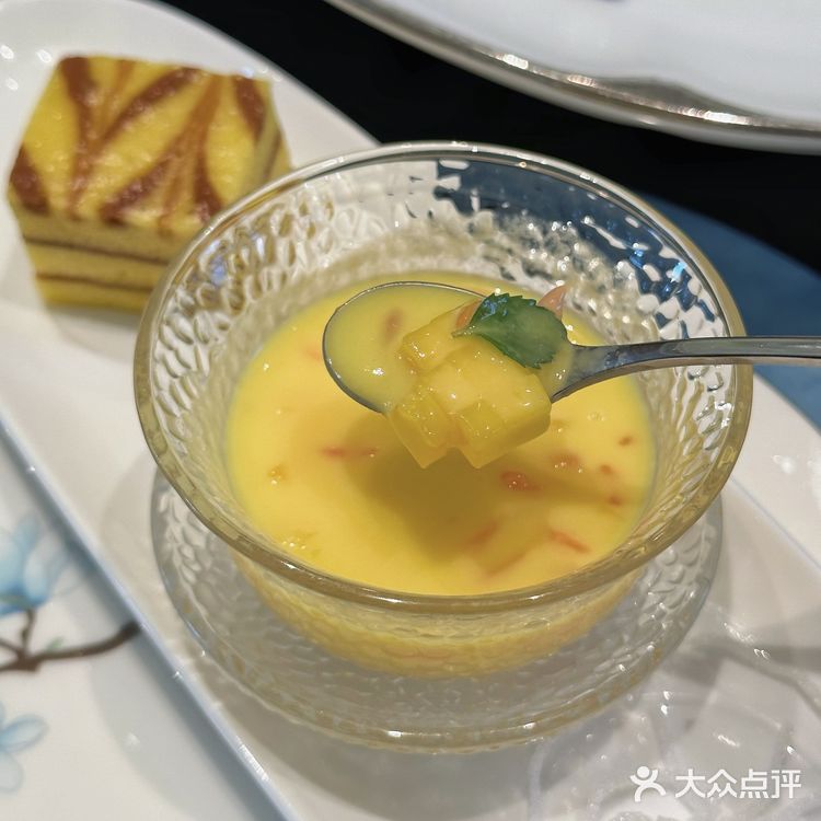 被这家粤菜私厨的环境震撼到了👀