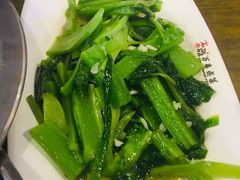 -老鼎万春卤菜(五代传承创始老店)