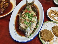 -芦茨金富饭庄·25年老字号·专做稻草鸡