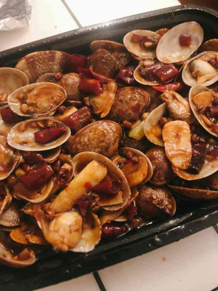 大尚龙虾·烧烤·虾尾·海鲜-"半夜又点了点烧烤,因为太晚,也吃不下