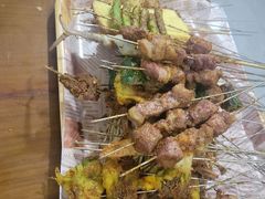 -老广烧烤(骆驼山康馨园店)