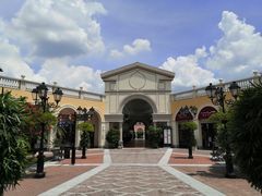 -佛罗伦萨小镇广佛名品奥特莱斯(疏港路店)