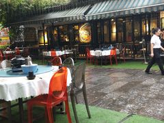 -刘姐啤酒鱼民族演艺餐厅(西街总店)
