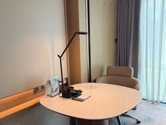 -深圳国际会展中心希尔顿酒店(前海华发冰雪世界店)