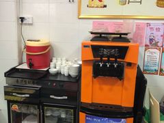 -三身人金新肠粉(丹霞店)