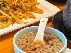 -莲餐厅·湖北菜·藕汤是头牌(愚园路店)