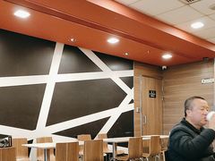 -麦当劳(南京南站站外店)