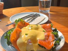 烟熏三文鱼班尼迪蛋-Money Shops(愚园路店)