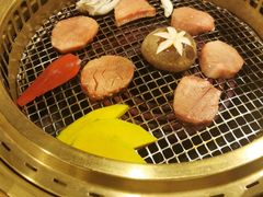 上等牛舌-炼火烤肉店