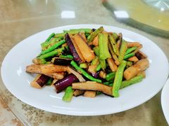 炒三宝-东江客家情食府