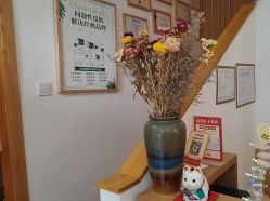 -宥莉·ULLY 痘敏肌•科技皮肤管理中心