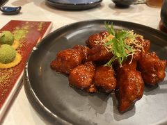红酒泡沫牛仔粒-荟廷·晶萃(陆家嘴尚悦湾店)