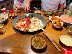 -萍姐火锅·公路夜市(武汉首店)