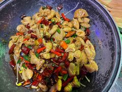 -茅台镇网红溶洞餐厅·茅帮菜馆