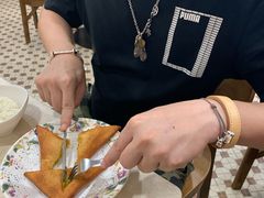 咖喱辣鱼角-喜莲咖啡