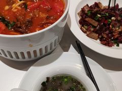 -楚山晓·湖北菜(武汉光谷K11店)