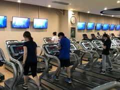 -奇迹健身(SM广场店)