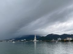 -巨鹰广场
