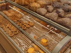 -好利来(八里庄店)