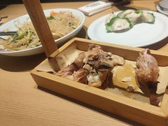 -关东小磨东北菜(上海长风大悦城店)