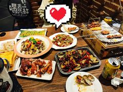 -喝丢一只鞋辣炒海鲜小烧烤(三八广场店)