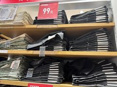 -优衣库(深圳万象天地旗舰店)