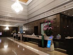 -上海虹桥西郊假日酒店