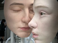 -Gentle Monster(Galleria百货狎鸥亭店)