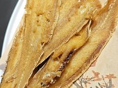 -鸭绿江海鲜烧烤大排档(杏林街店)