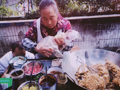 -六广门毛阿姨糯米饭