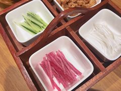 -乐忻皇朝(上海中心大厦店)
