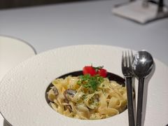 蘑菇蒜香柠檬奶油意大利面-燃扒房Steakhouse(皇庭店)