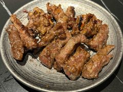 -山川小町·极番烧肉(新地假日广场店)