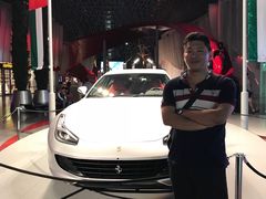 -法拉利主题公园
