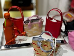 -Longchamp(佛罗伦萨小镇奥特莱斯店)