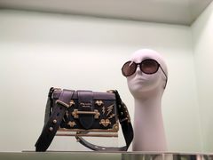 -PRADA普拉达(仁恒置地店)