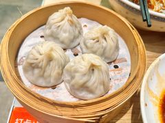 无锡小笼包-新万鑫银丝面·非遗无锡味(惠山古镇店)