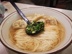 菜肉云吞拉面-翡翠拉面小笼包(岭南新天地店)