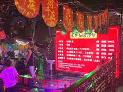 -路边边.炒菜烧烤.音乐餐厅(良乡长虹店)