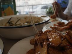 -老码头黑皮肘子锅包肉熏酱水饺(文政街店)