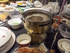 -半岛翡丽海鲜自助餐厅(观风亭店)