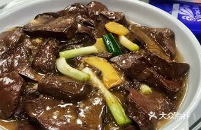 Stir-fried Lamb Blood with Ginger and Scallion