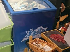 -牛人日志·鲜牛肉骨汤火锅(万科里瑧店)
