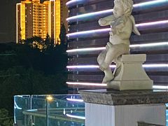 -金轮星光名座生活广场