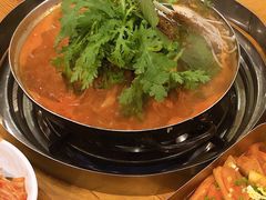 -喇喇排骨火锅·传统韩式脊骨汤(望京西园总店)