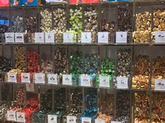 零售区-VENCHI 闻绮(北京国贸商城店)