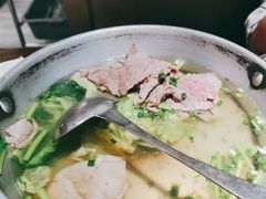 -全牛匠·乐山跷脚牛肉(西单华威约饭街店)